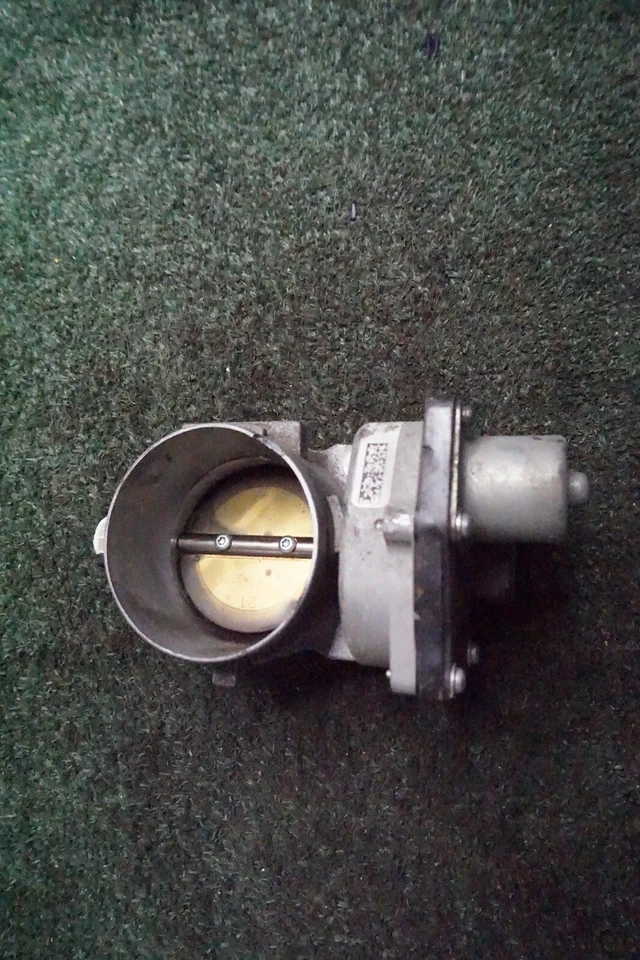 Ford Explorer 2012 3,5 L carrocería del acelerador OEM H117C Foto 1 de 2