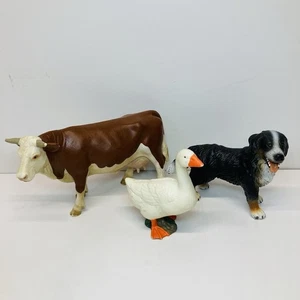 Schleich Fleckvieh Cow White Goose Bernese Mountain Dog Farm Life Retired Figure - Picture 1 of 13