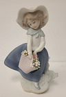Vintage Lladro Matte Finish Porcelain Figurine "Pretty Pickings"