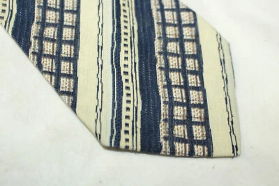 Corbata de seda KRIZIA hecha en Italia F54757 Foto 1 de 4