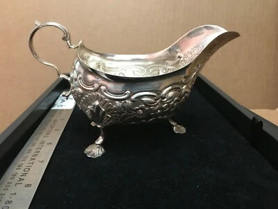 Antiguo bote de salsa irlandés georgiano Jorge III de plata de ley Foto 1 de 4