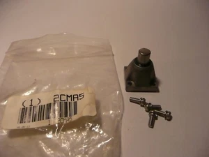 NEW OMRON LIMIT SWITCH 2CMA5 HEAD, TOP, ACTUATOR NEMA RATING 3,4,13 WL 7H.100 - Picture 1 of 8