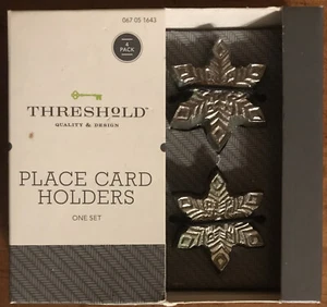 Christmas Holiday Place Card Holder Metal Silver Set 4 Table Decor Snowflake New - Picture 1 of 2