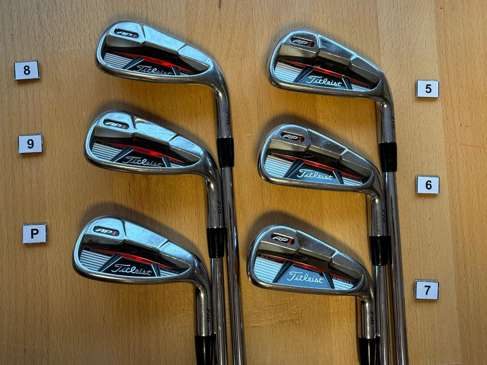 Titleist AP1 710 Set di ferri 6 pezzi 5‐9, P NS Pro 950GH Flex S spedizione in 1 giorno - Immagine 1 di 4