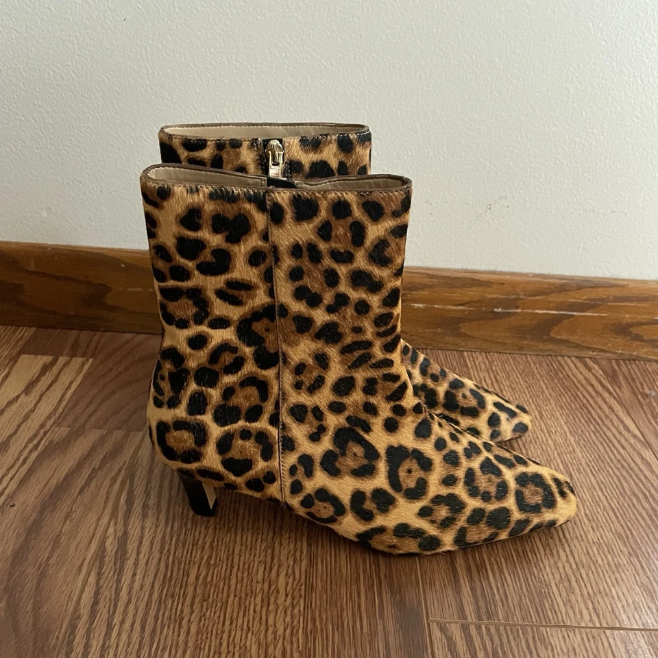 Ann Taylor Women 8.5M Animal Print Haircalf Leather Skinny Heel Bootie NWOB - Image 1 of 4