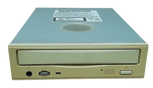 Matsushita CR-587-B IDE CD-ROM Drive Beige - Price inc VAT - Afbeelding 1 van 3