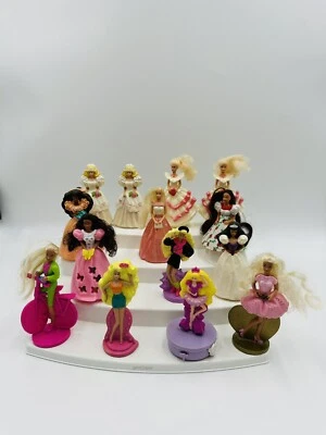 Lote de 14 juguetes Happy Meal vintage de Barbie McDonald's años 90 Foto 1 de 4