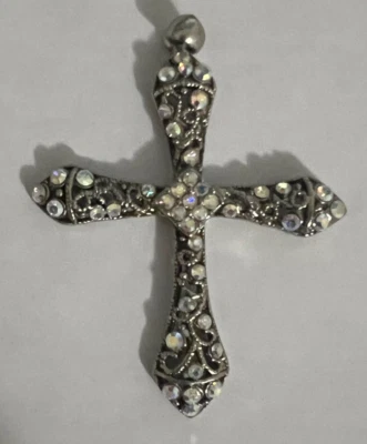 Premier Designs Анджелина кристалл крест 2 «X 2 1/2» подвеска отличном состоянии - Изображение 1 из 2