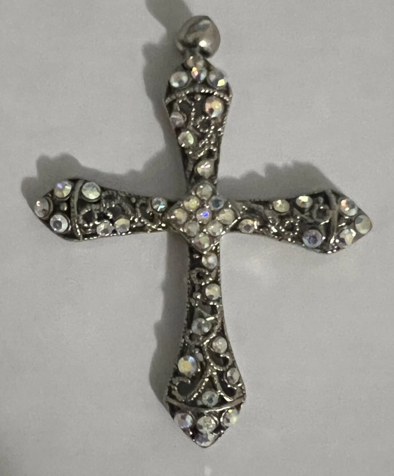 Colgante Cruz Cristal Angelina Premier Designs 2" X 2 1/2" Excelente Estado Foto 1 de 2