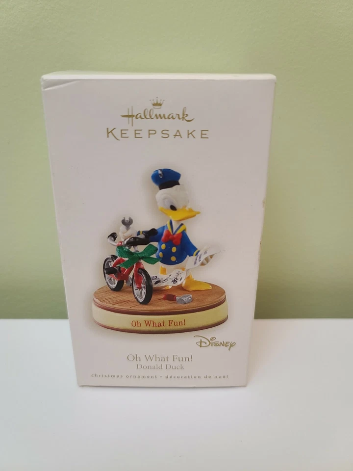 QXD4074 Oh What Fun Donald Duck Hallmark Keepsake Ornament 2008