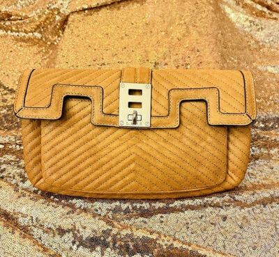 Bolso sin asas L.A.M.B By Gwen Stefani Saratoga cuero tostado vintage Y2K camel Foto 1 de 4