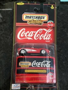 Corvette 1999 Matchbox Coca-Cola 1957 convertible escala 1/64 nuevo en caja - Imagen 1 de 2