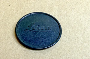 Leica 42 Plastic Body Cap Used EX - Picture 1 of 3