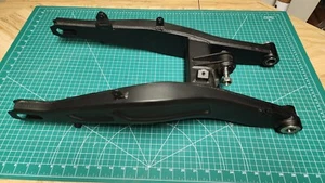 NEW TAKE OFF 17-23 Kawasaki Ninja 650 650r Ex650 Z650 Rear Swingarm Swing Arm - Picture 1 of 6