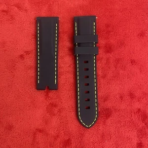 Strapsco 24mm Black Silicone Watch Strap Waterproof Band Replacement No Buckle - Picture 1 of 8
