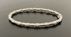 14K Solid White Gold Hinged Bangle Bracelet Bezel Diamonds 12.2 grams - Picture 1 of 5