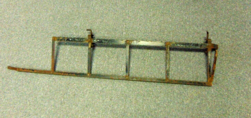 Portaequipajes extensible RUNNING BOARD VINTAGE Modelo T Foto 1 de 2