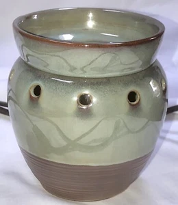 Calentador Jadestone Scentsy tamaño mediano verde retirado - Imagen 1 de 7