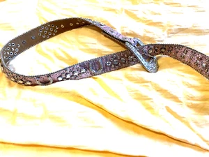 Pink Sparkly Bling Belt! Cowgirl western rodeo horseshoes GUC size 8 10 12 - Picture 1 of 2