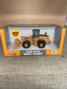 Ertl Case 621D Wheel Loader New Boxed Wheel Loader Load 1.50 Scale - Picture 1 of 4
