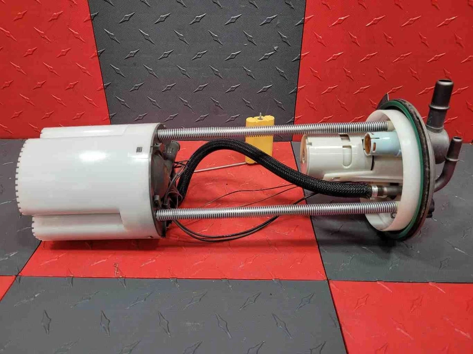 GMC Sierra 2009 cabina extendida 5,3 OEM# 25872833 bomba de combustible/gas bomba de suministro Foto 1 de 4
