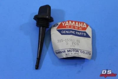 Nuevo de Lote Antiguo Yamaha AT2 AT2M AT3 ATMX CT2 Enchufe de Nivel de Aceite # 315-15362-01-00  Foto 1 de 4