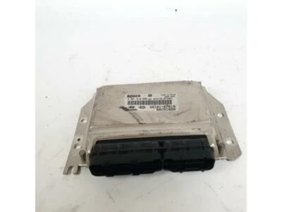 0281010695 CENTRALINA MOTORE ECU BOSCH HYUNDAI MATRIX (FC) 1.5 CRDI 12V (2001>20 - Immagine 1 di 3