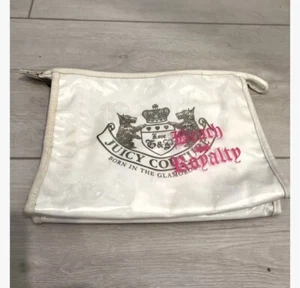 Juicy Couture "BEACH ROYALTY" ZIP TOP COSMETIC/ TRAVEL BAG LOGO TERRIERS CROWN - Picture 1 of 13