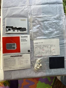 Panasonic Portable TV Bedienungsanleitung AN-409T Paperwork Ohrstöpsel - Bild 1 von 1