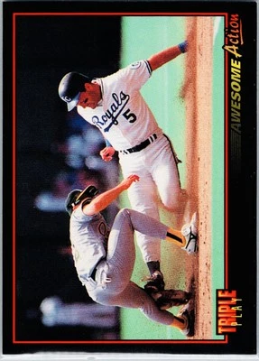 George Brett ⚾️ 1993 Donruss Triple Play #64 Awesome Action Kansas City Royals - Image 1 of 2