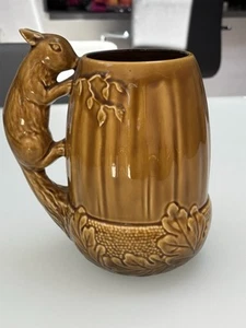 Vintage Sylvac 1959 Large Acorn Jug Vase With Squirrel Handle - Light Brown - Picture 1 of 10