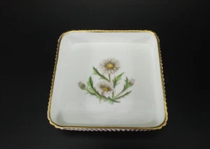 Royal Worcester 6675 SQUARE DISH Trinket Dish Ribbed Edge Floral Porcelain - Picture 1 of 6