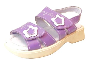DE OSU/FARO -SALE - Girls Purple Leather Flower Sandals -European -Spain -Size 8 - Picture 1 of 5