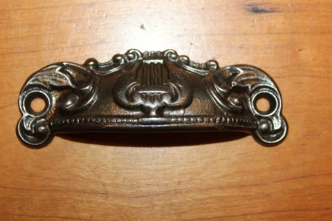 Antique Victorian Cast Iron Detailed Bin Apothecary Cupboard Drawer Pull L-13 Cover