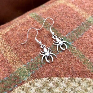 Cute Spider Earrings . Tibetan Silver gift idea - Picture 1 of 3