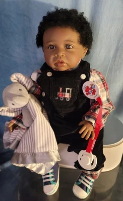 ADORÁVEL boneca bebê afro-americana 22" menino criança magnética Pacie - Imagem 1 de 4