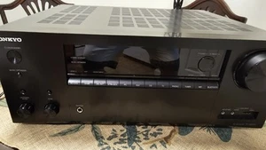 Onkyo TX-NR696 7.2 Channel AV Receiver Dolby Atmos 4K UHD Black -Attn:FOR PARTS! - Picture 1 of 5