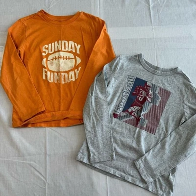 Lote de Camisa Masculina Manga Longa – Tema Futebol – Tamanho 6/7 Pequeno – Gap & Cat & Jack - Imagem 1 de 4