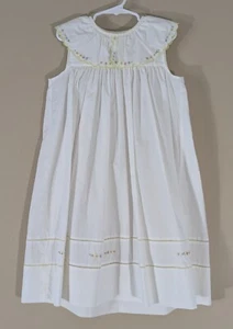 NWOT Sophie & Lucas Girls White Dress Flowers White With Yellow Scalloped Collar - Picture 1 of 10