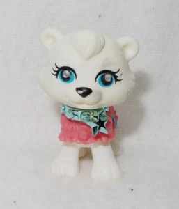 POLLY POCKET - SPARKLIN' PETS MATTEL #26 OURS BLANC YEUX BLEU COLLIER BLEU TENU - Imagen 1 de 5