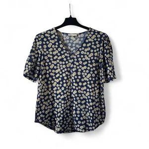 Weekend by Suzanne Betro Navy Blue Daisy Print Blouse – Size XL - Picture 1 of 3