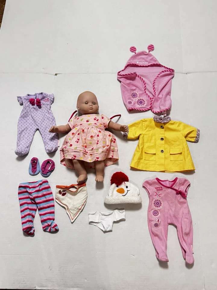 Кукла American Girl Bitty Baby 15 дюймов Pleasant Co. Лот фруктов платье и дополнения на день рождения - Изображение 1 из 4