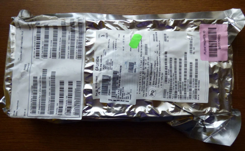 EP3C120F780C7NAG Altera - Intel  FPGA Cyclone III  FBGA 780 - Image 1 of 1