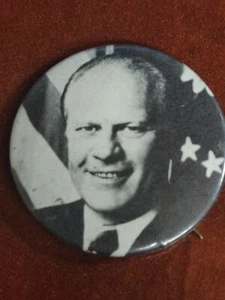 Gerald Ford 1976 campaign pin button political President Tab - Picture 1 of 3