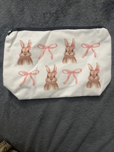 Cute Bunny Make Up Accessories Bag, Beauty Bag, Zipper Close, New Unused - Picture 1 of 2