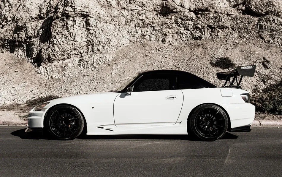 Faldones laterales de carrera estilo Voltex en FRP para Honda S2000 AP1/AP2 SK2 Foto 1 de 4