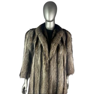 Men’s RACCOON Coat, Silver Tip, Sz M, Certified Vintage Fur w/Storage Bag - Picture 1 of 9