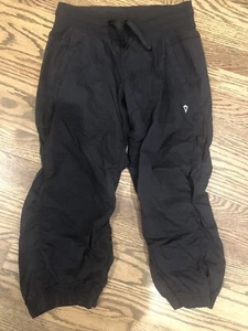 Ivivva Girls Dance Athletic Ruched Cropped Jogger Pant Black Size 12. - Picture 1 of 6