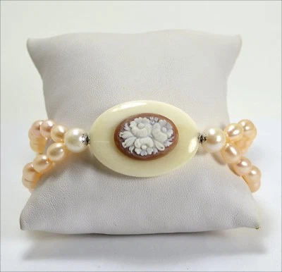 BRACCIALE IN ARGENTO 925 CON PERLE ROSA E CAMMEO SARDONICO FIORI AGRP 062  - Immagine 1 di 3