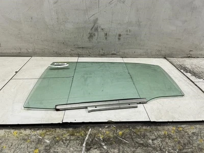 2008 TOYOTA CAMRY LE VIDRO TRASEIRO ESQUERDO DO LADO DO MOTORISTA JANELA FABRICANTE DE EQUIPAMENTO ORIGINAL+  - Imagem 1 de 4